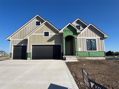4635 178th Street Urbandale IA 50323
