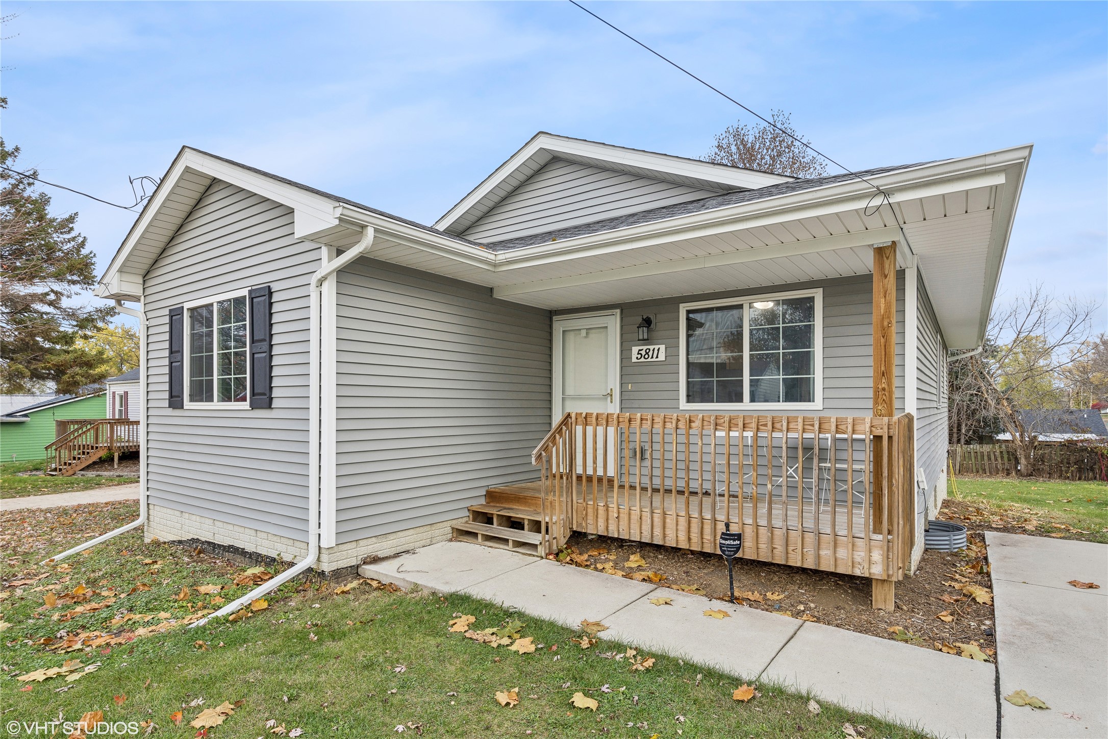 5811 SW 2nd Street, Des Moines, Iowa image 1