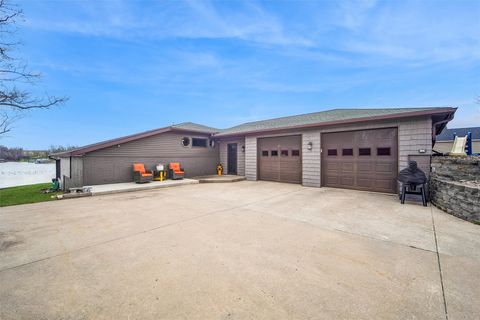 1352 Lakeview Drive Ellston IA 50074