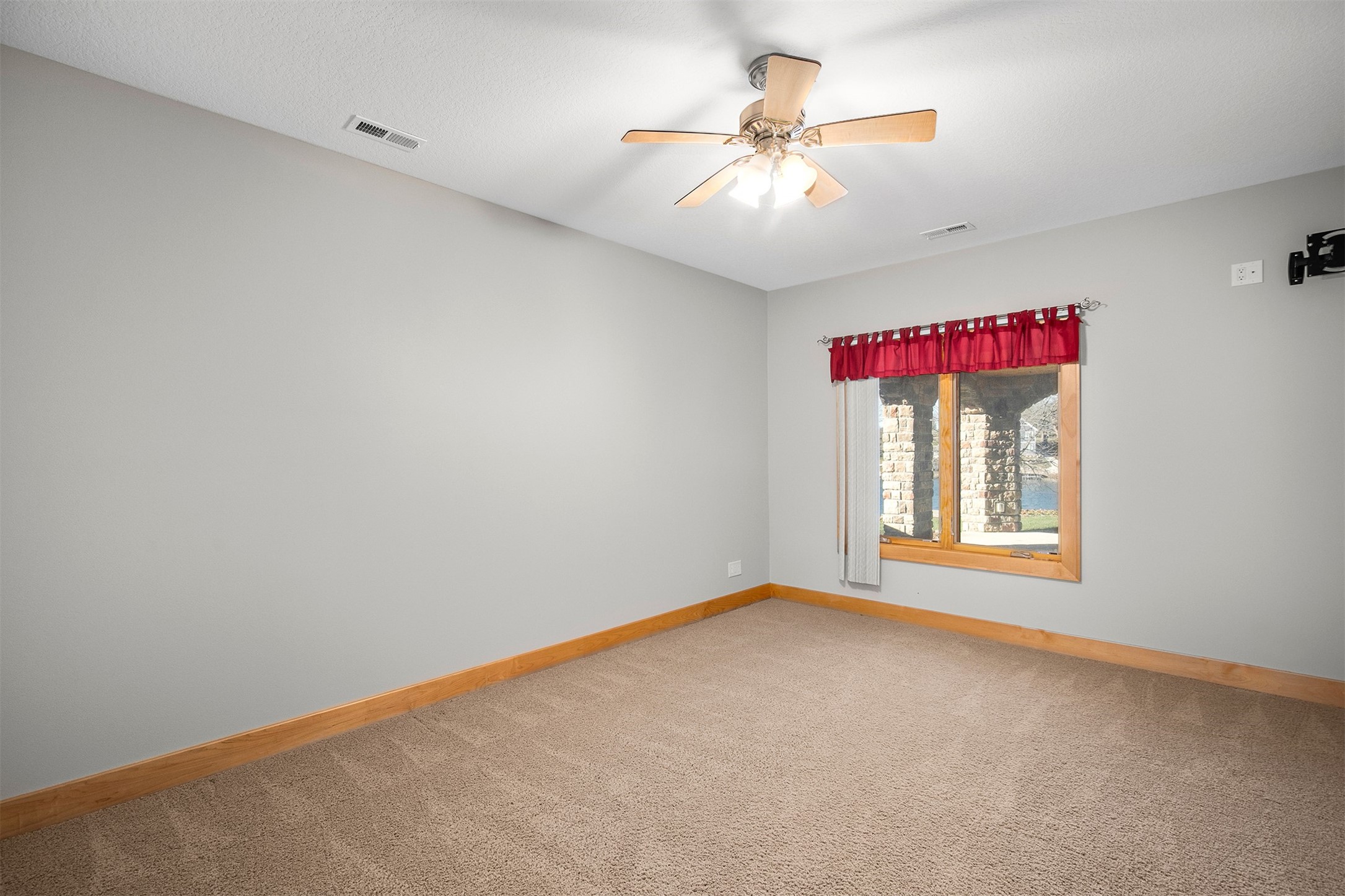 3144 Dogwood Drive, Ellston, Iowa image 32