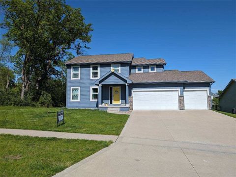 Single Family Residence in Polk City IA 901 Bridgeview Street.jpg