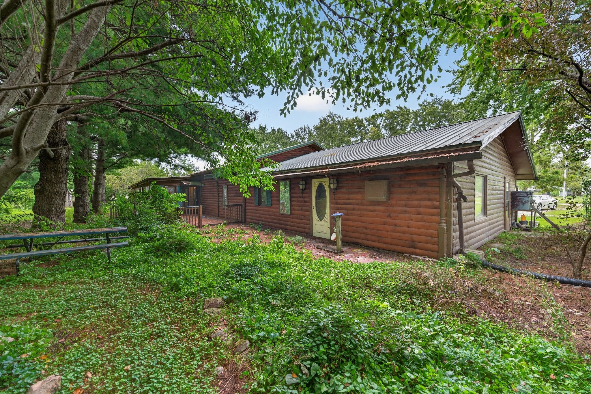 225 SW Walnut Avenue