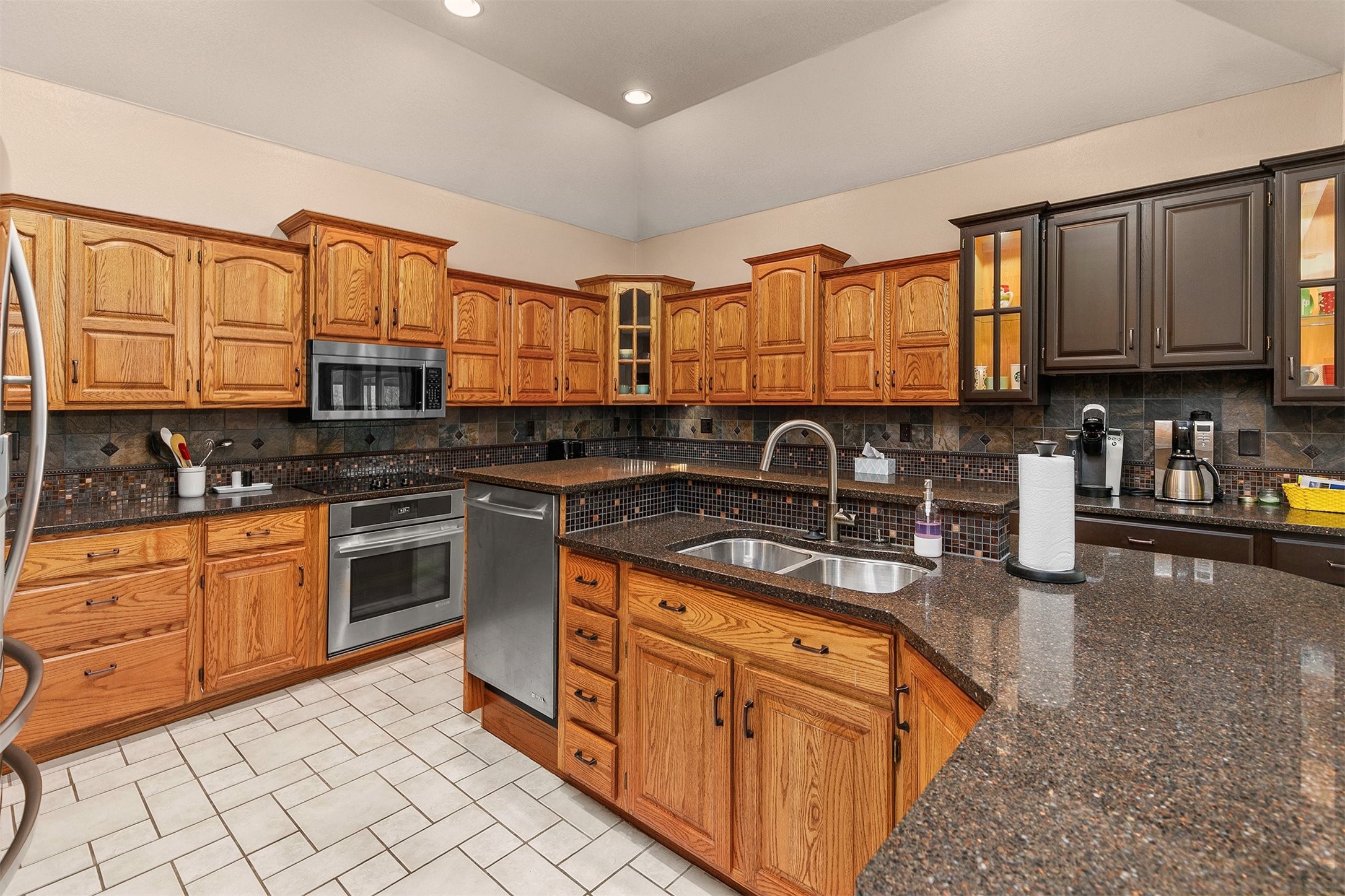 913 W 18th Street, Newton, Iowa image 8
