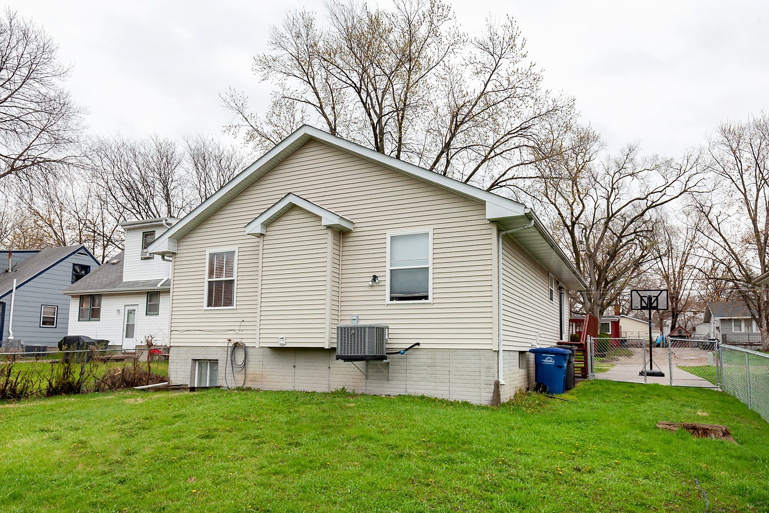 2518 E 39th Court, Des Moines, Iowa image 26