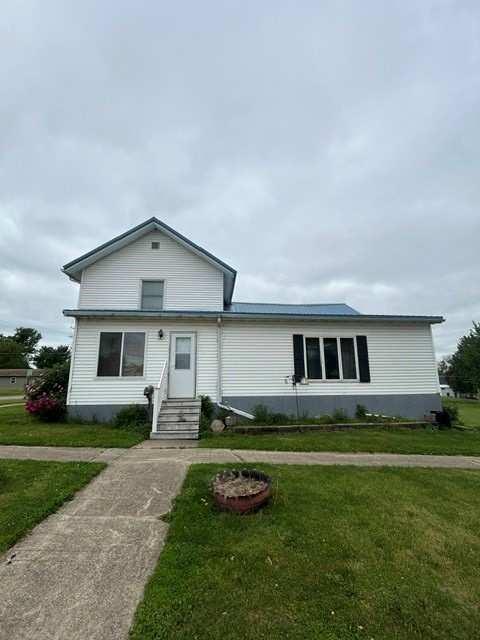 Photo 1 of 19 — 301 N Church Street, Toledo, IA 52342