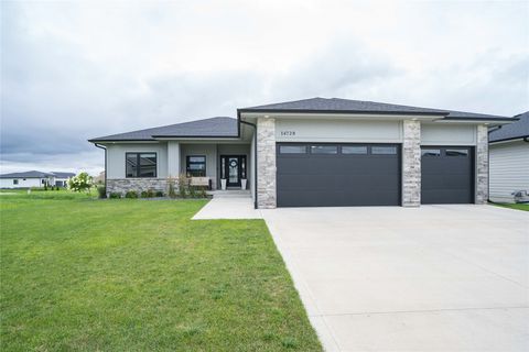 14728 Stonecrop Drive Urbandale IA 50323