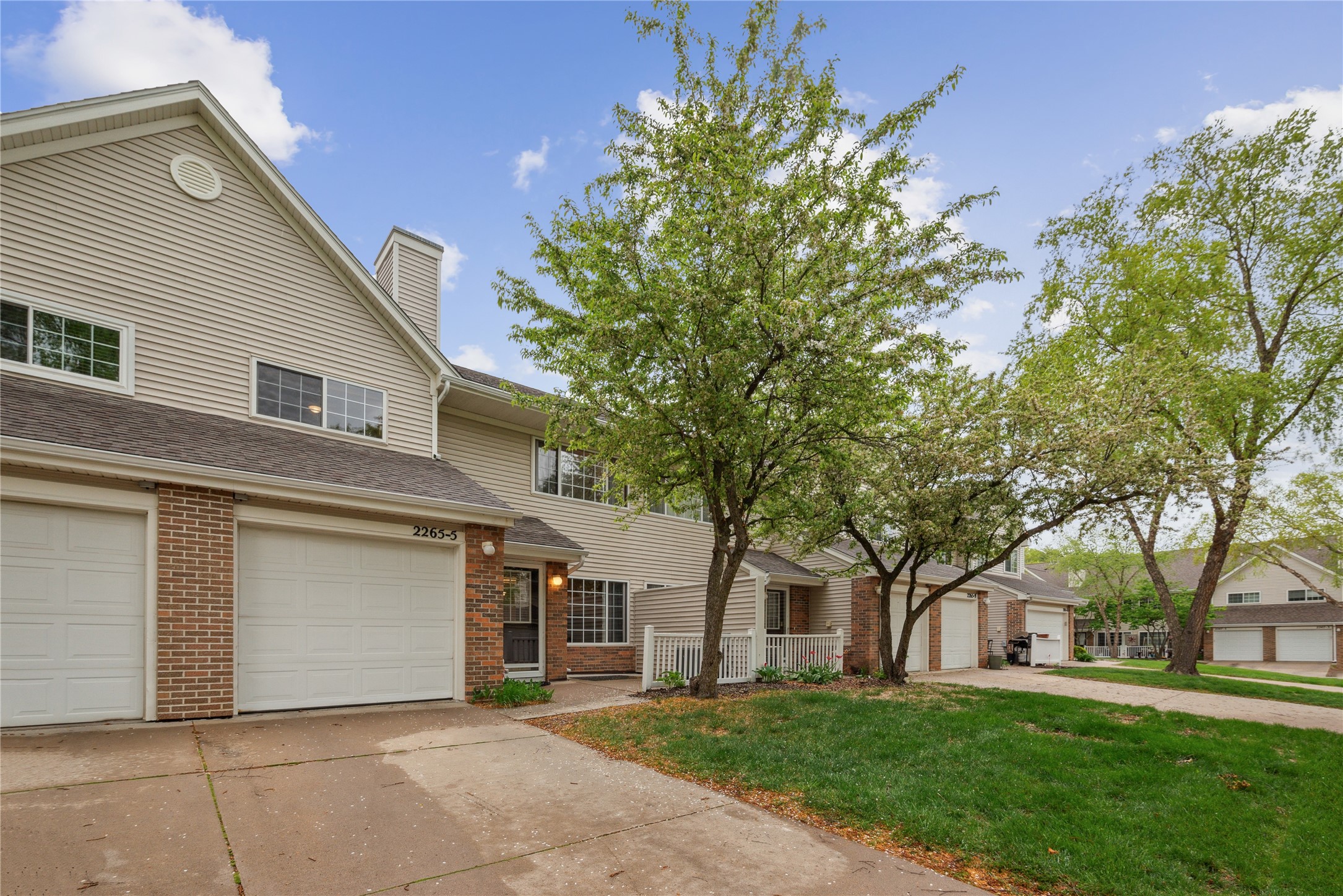 2265 Grand Avenue, West Des Moines, Iowa image 3