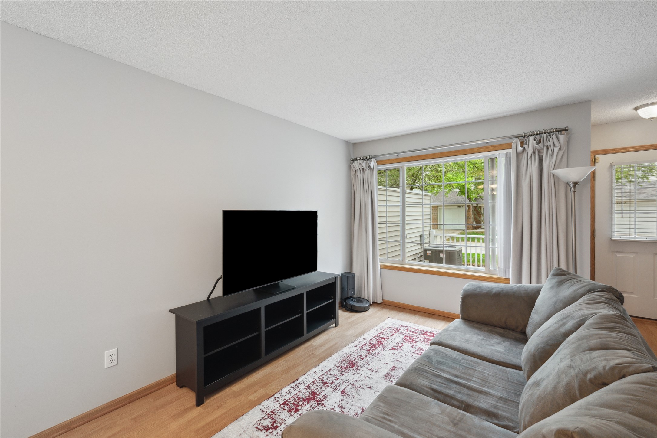 2265 Grand Avenue, West Des Moines, Iowa image 10