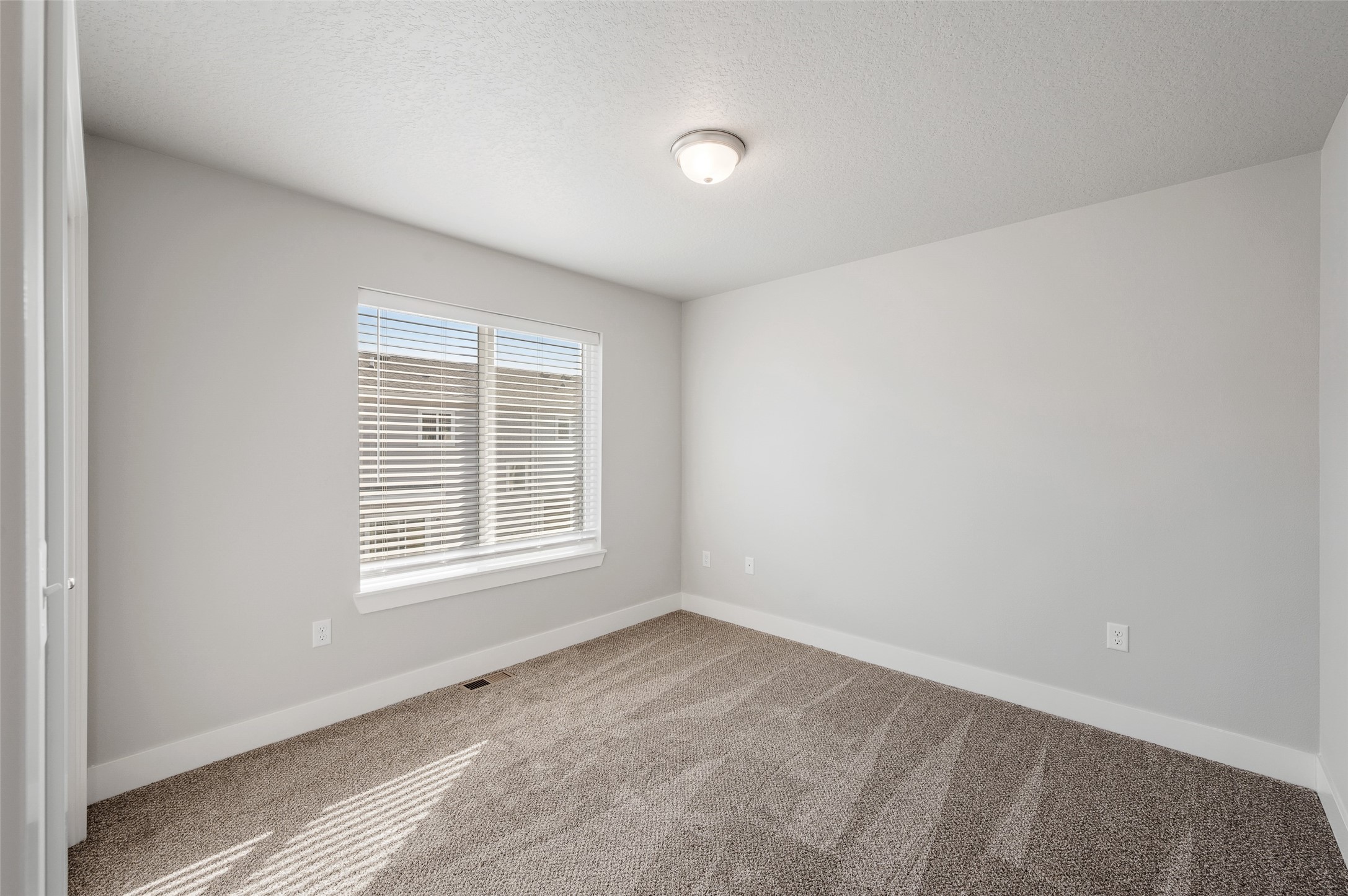 714 Umbra Place, Norwalk, Iowa image 26