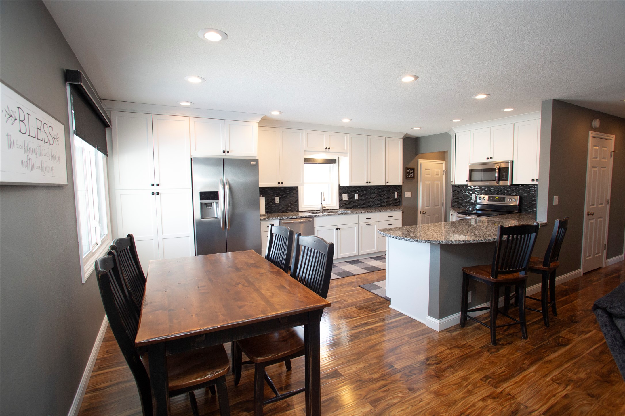 514 W Long Lane Drive