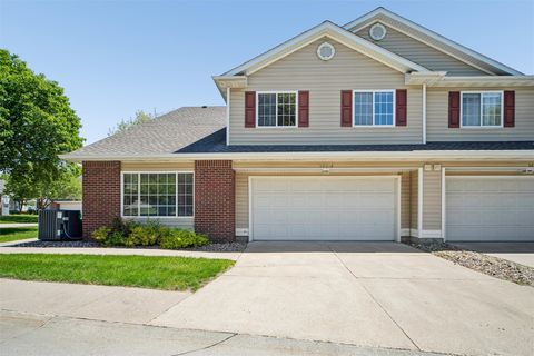 Condo For Sale - 5418 Longview Court #2<br/> Johnston, IA 50131