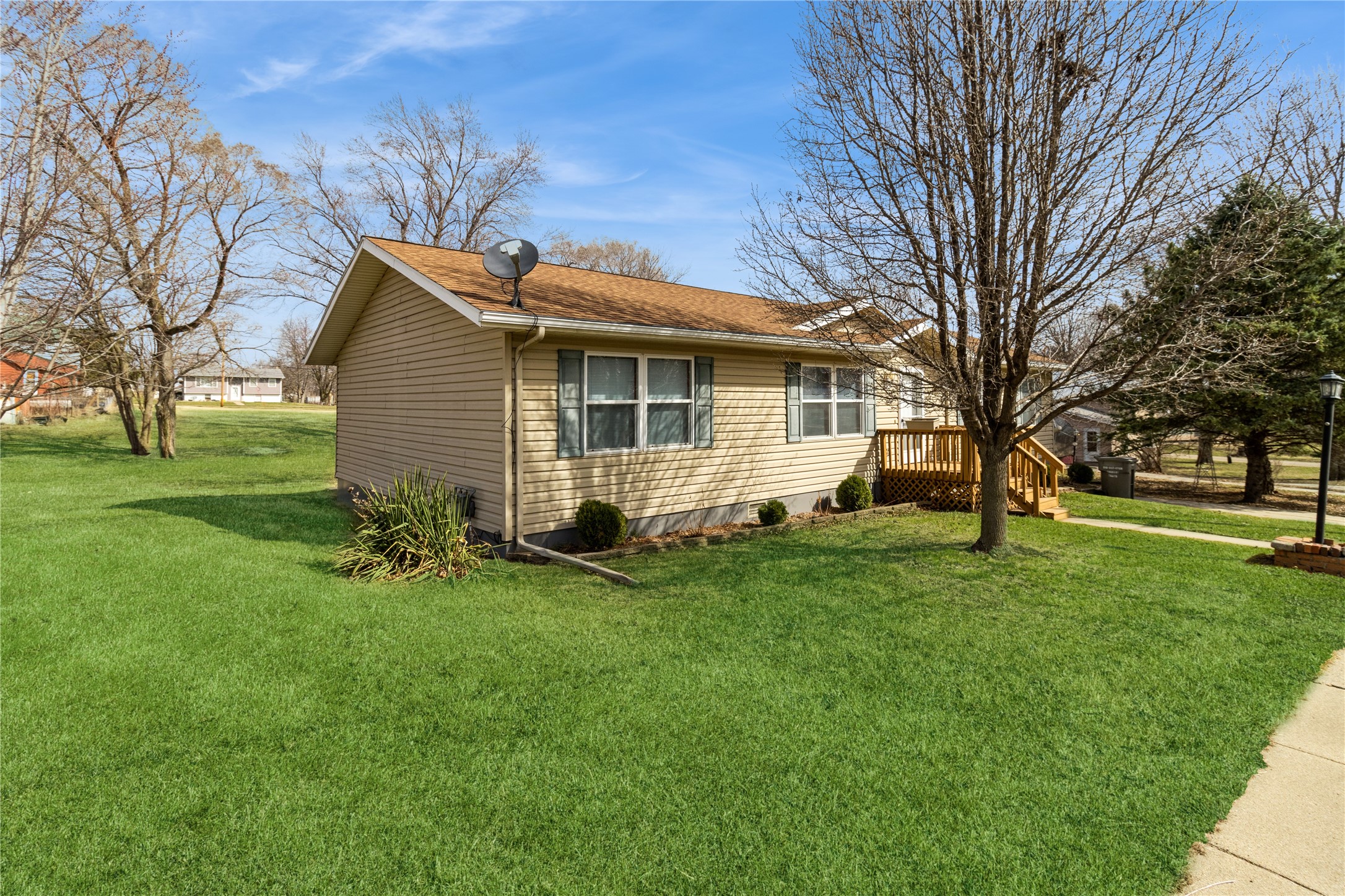 603 5th Street, Bussey, Iowa image 3