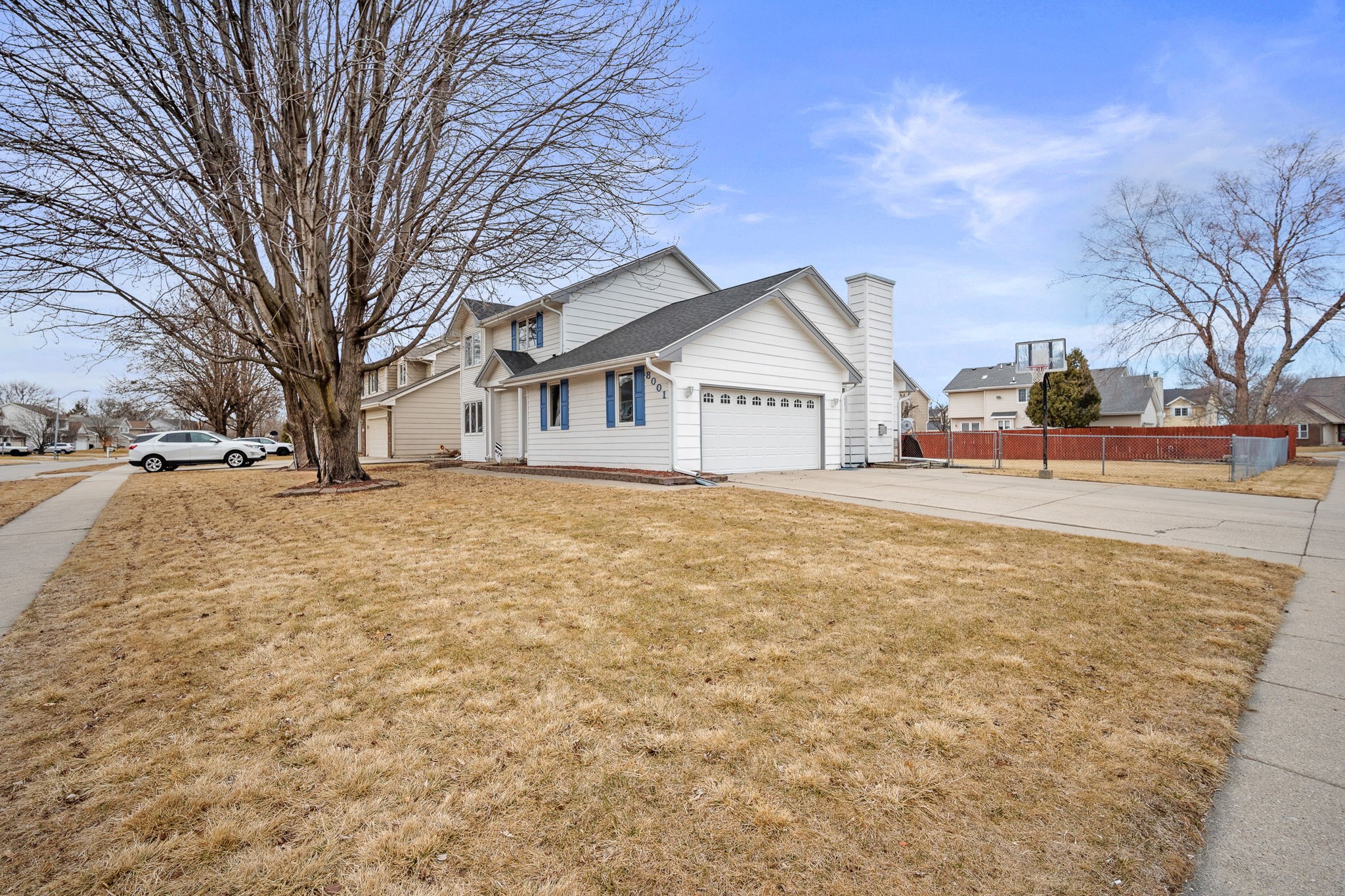 8001 Brookview Drive, Urbandale, Iowa image 33