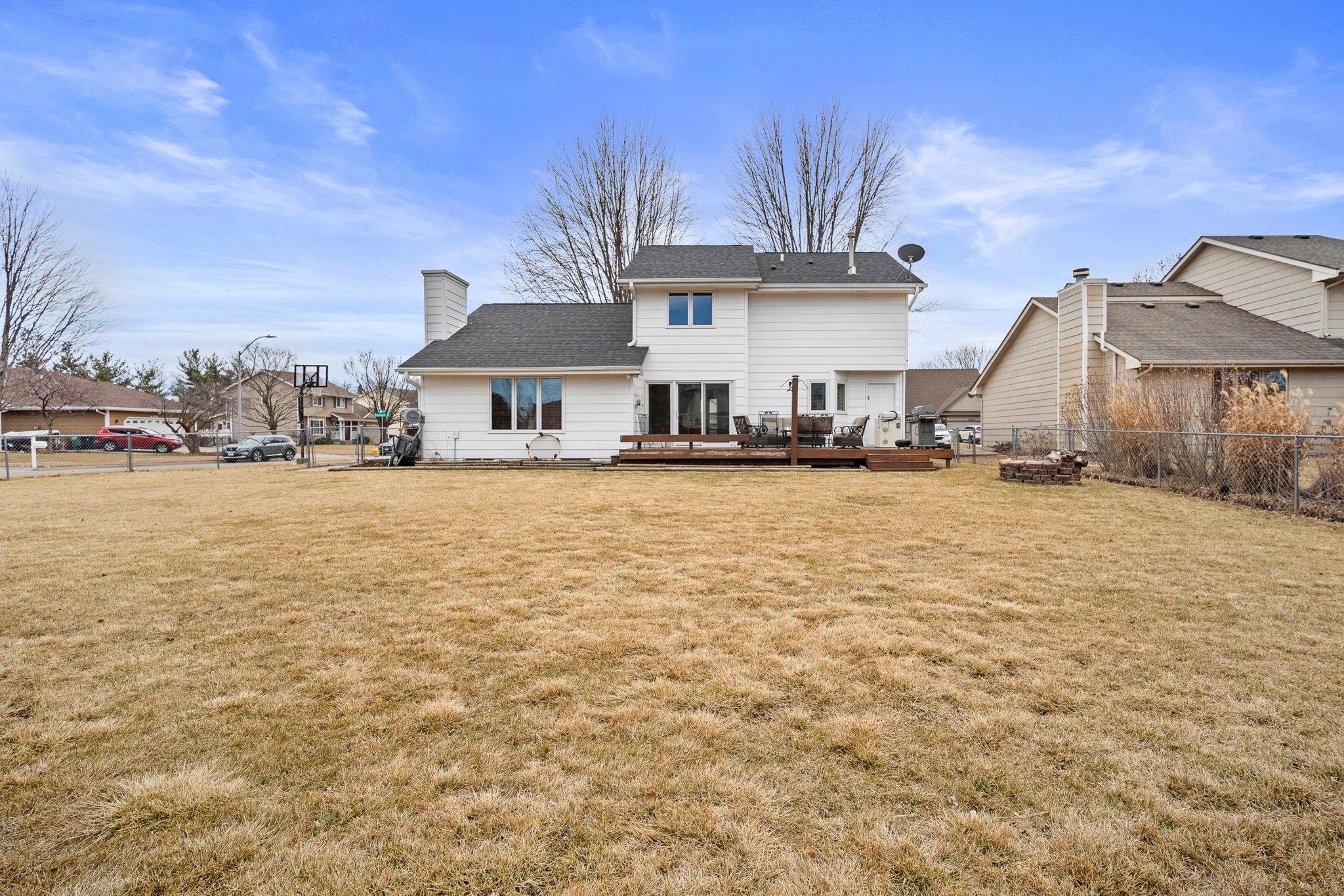 8001 Brookview Drive, Urbandale, Iowa image 31