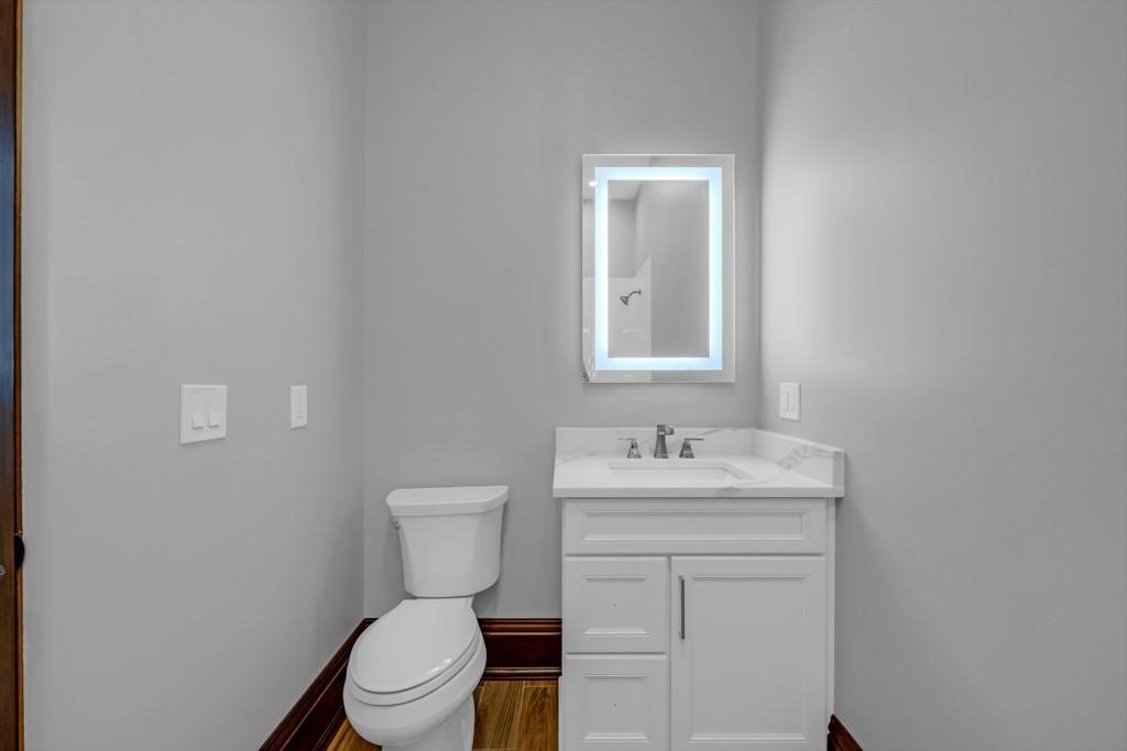 Johnston, Iowa, 50131, United States, 6 Bedrooms Bedrooms, ,8 BathroomsBathrooms,Residential,Active,1945305