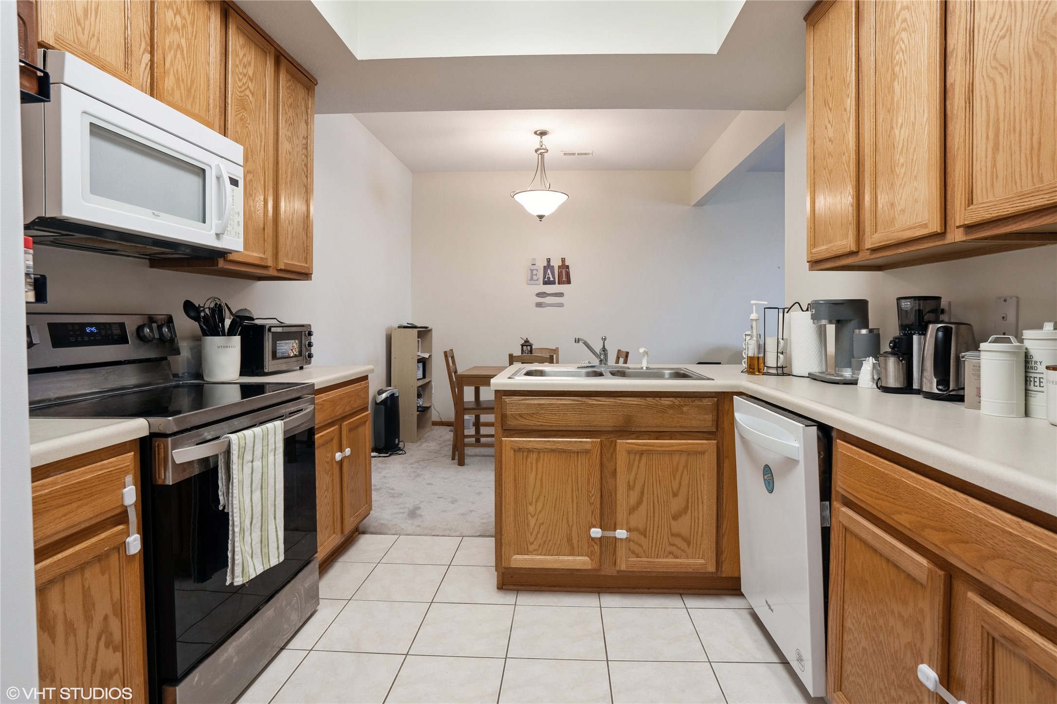 2100 Meadow Chase Lane #607, Des Moines, Iowa image 7