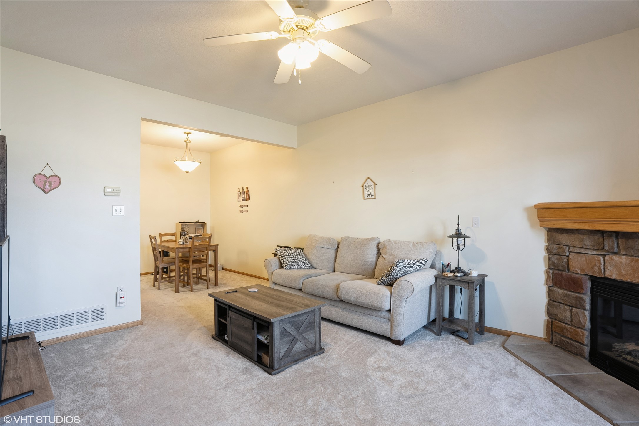 2100 Meadow Chase Lane #607, Des Moines, Iowa image 4