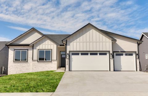 1116 NE Meadow Crossing Drive Ankeny IA 50021