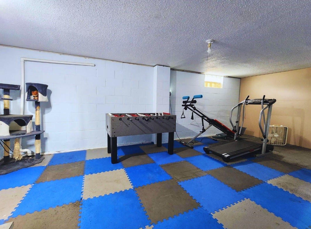 1420 Court Avenue, Chariton, Iowa image 20