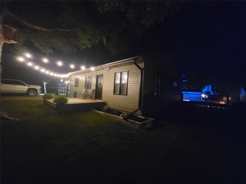 Homes For Sale - 103 NE 4th Street<br/> Panora, IA 50216