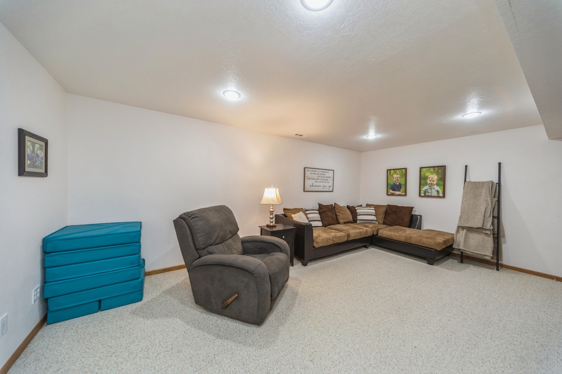 4106 Patricia Drive, Urbandale, Iowa image 22