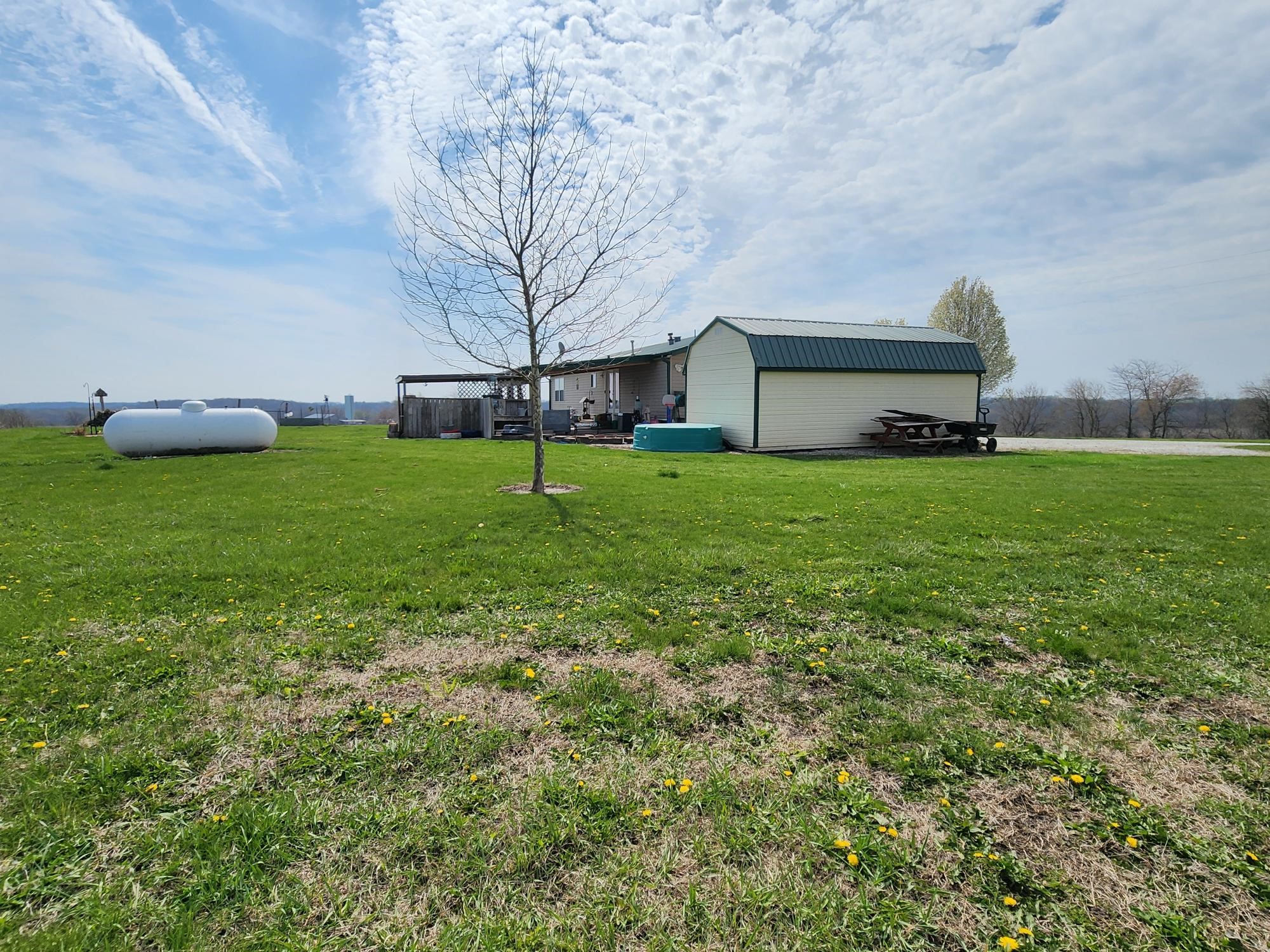 21393 415th Street, Chariton, Iowa image 5