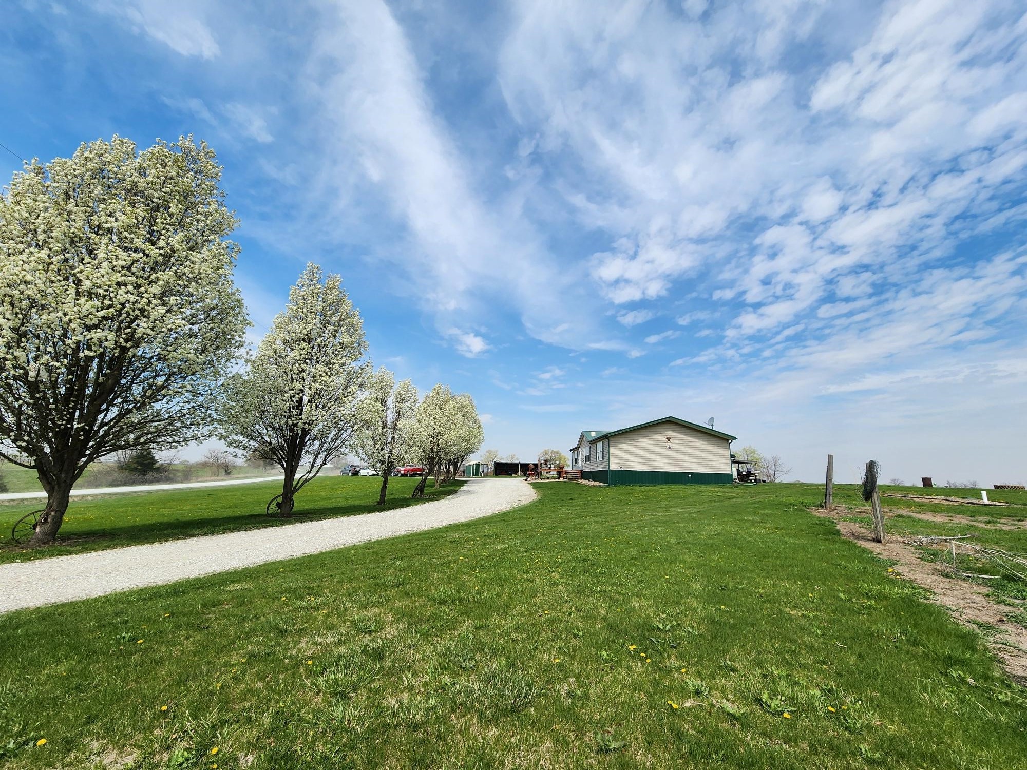 21393 415th Street, Chariton, Iowa image 13