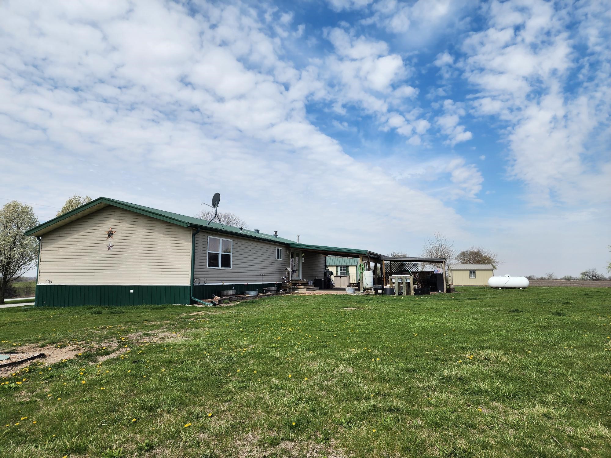 21393 415th Street, Chariton, Iowa image 7