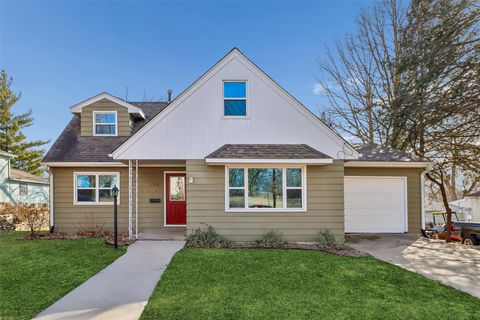 Homes For Sale - 120 E Pearl Street<br/> Osceola, IA 50213