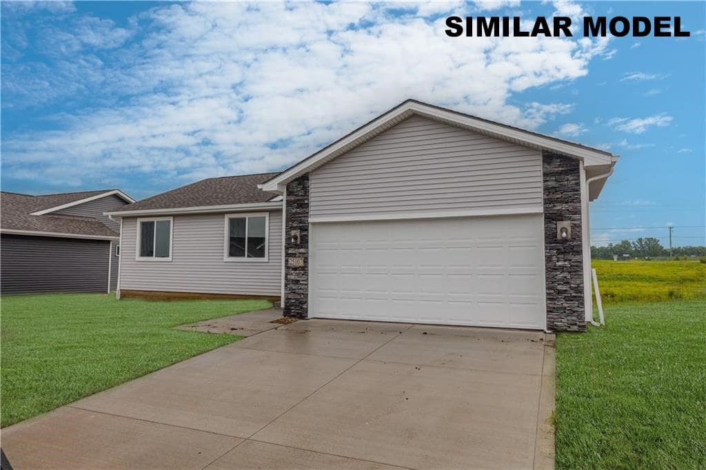 25119 Bluebird Circle, Adel, Iowa image 3