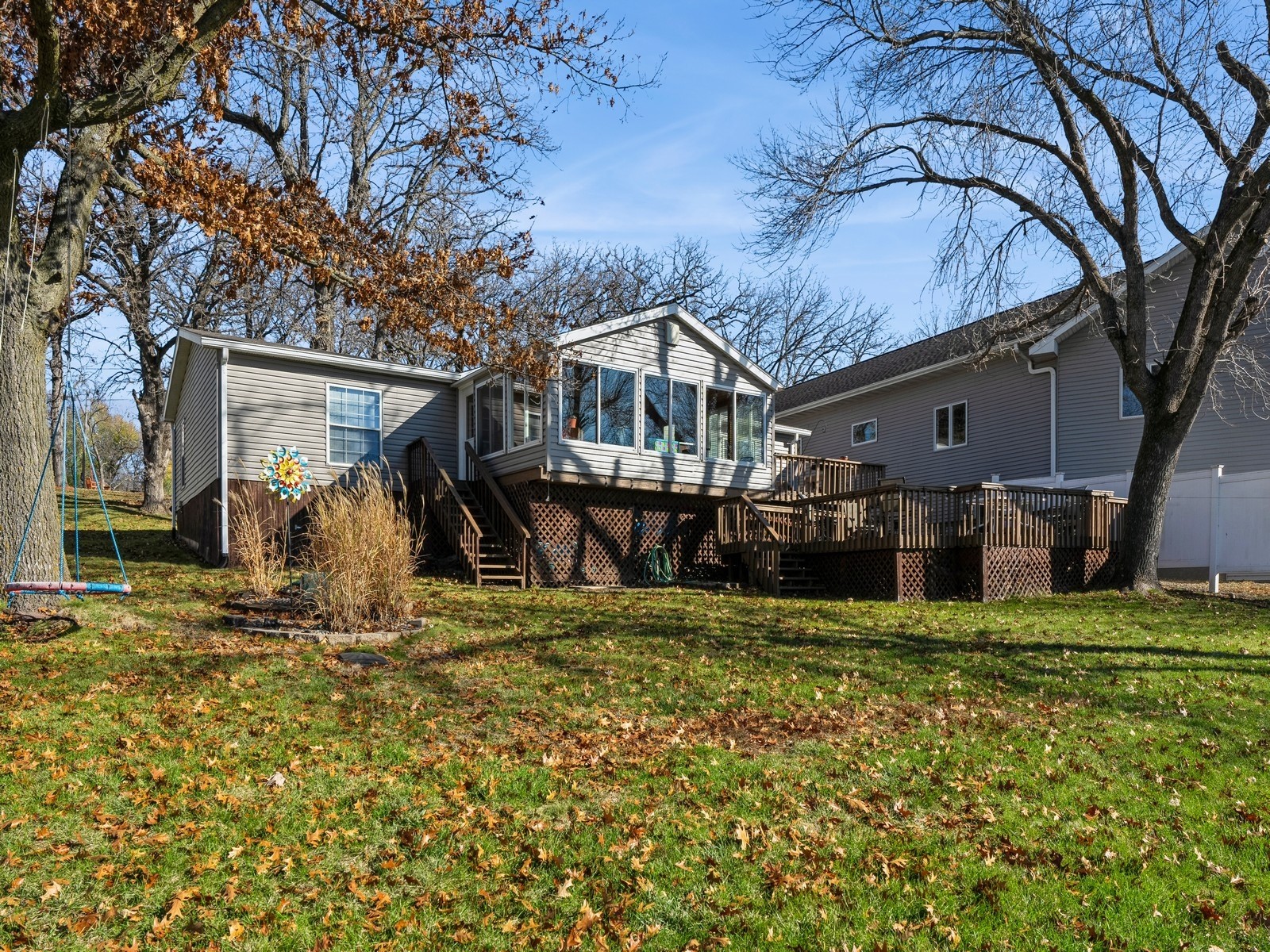 104 North Drive, Montezuma, Iowa image 2