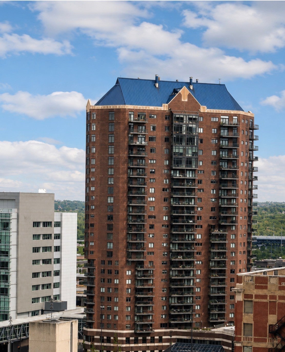 Photo 1 of 15 — 300 Walnut Street 408, Des Moines, IA 50309