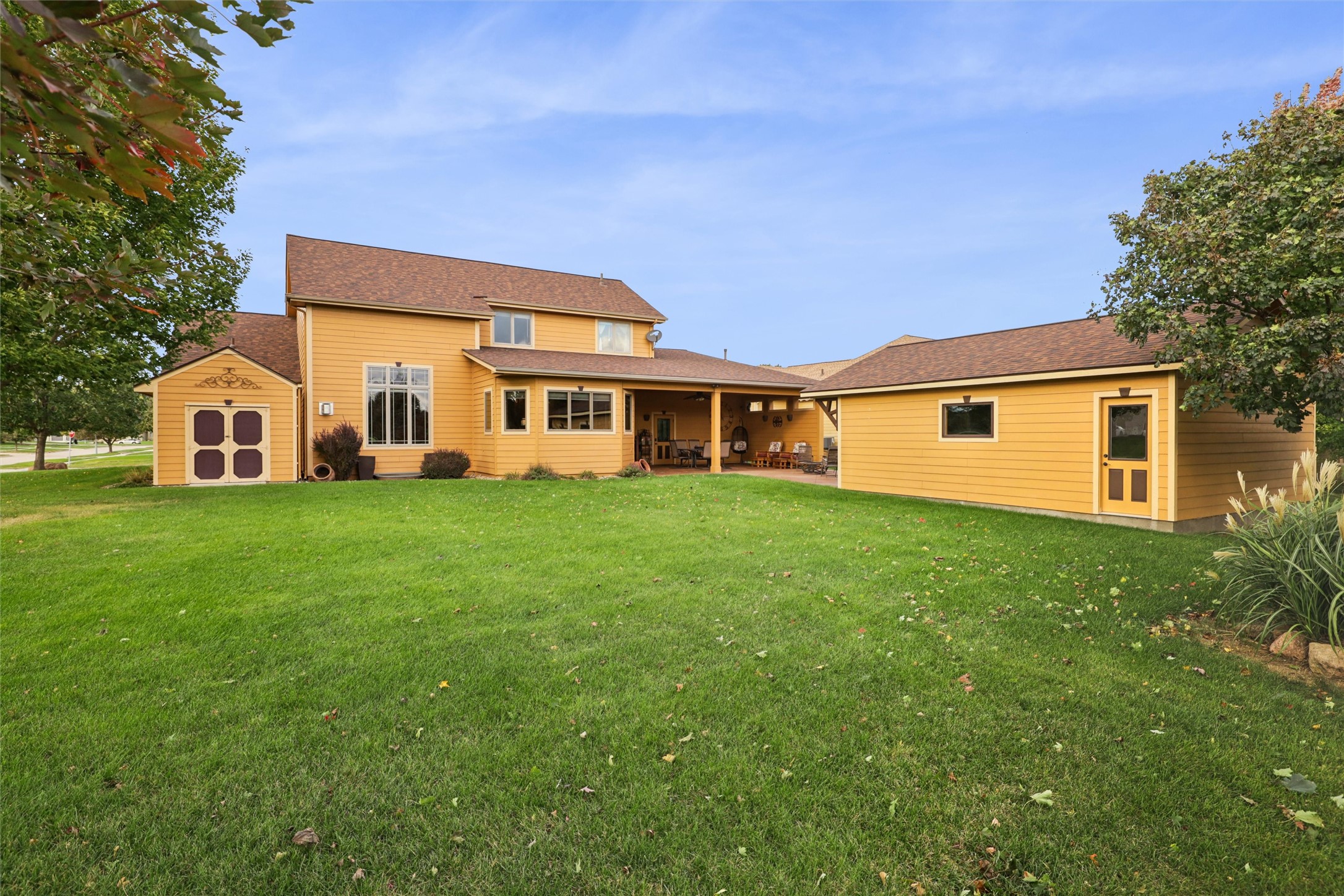 800 Lake View Avenue