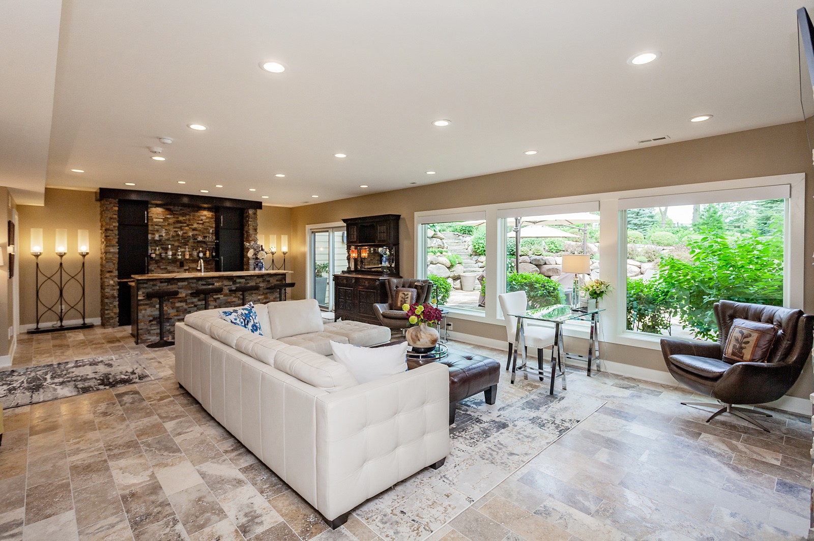 31379 Chardonnay Point, Waukee, Iowa image 21