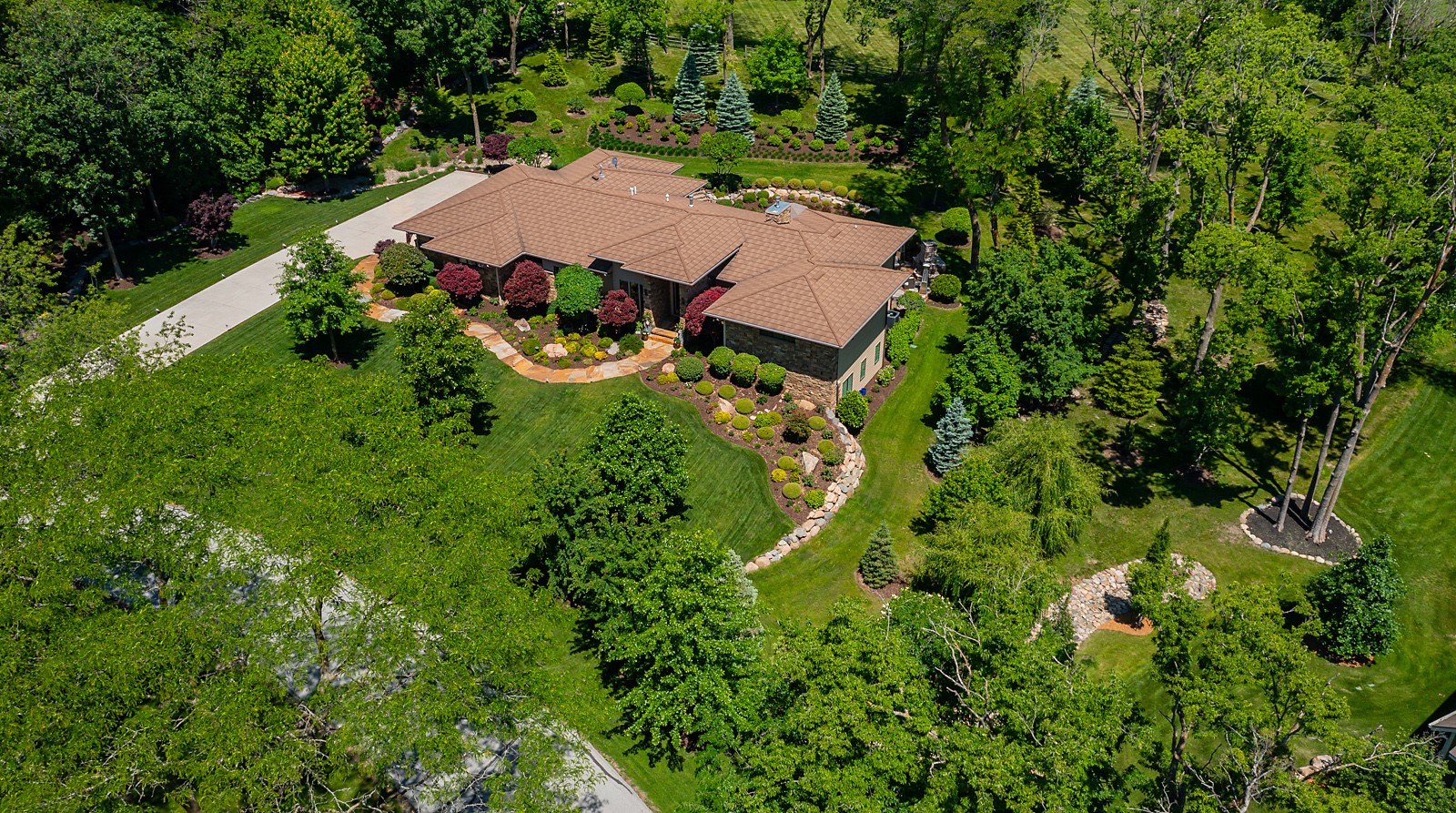 31379 Chardonnay Point, Waukee, Iowa image 2