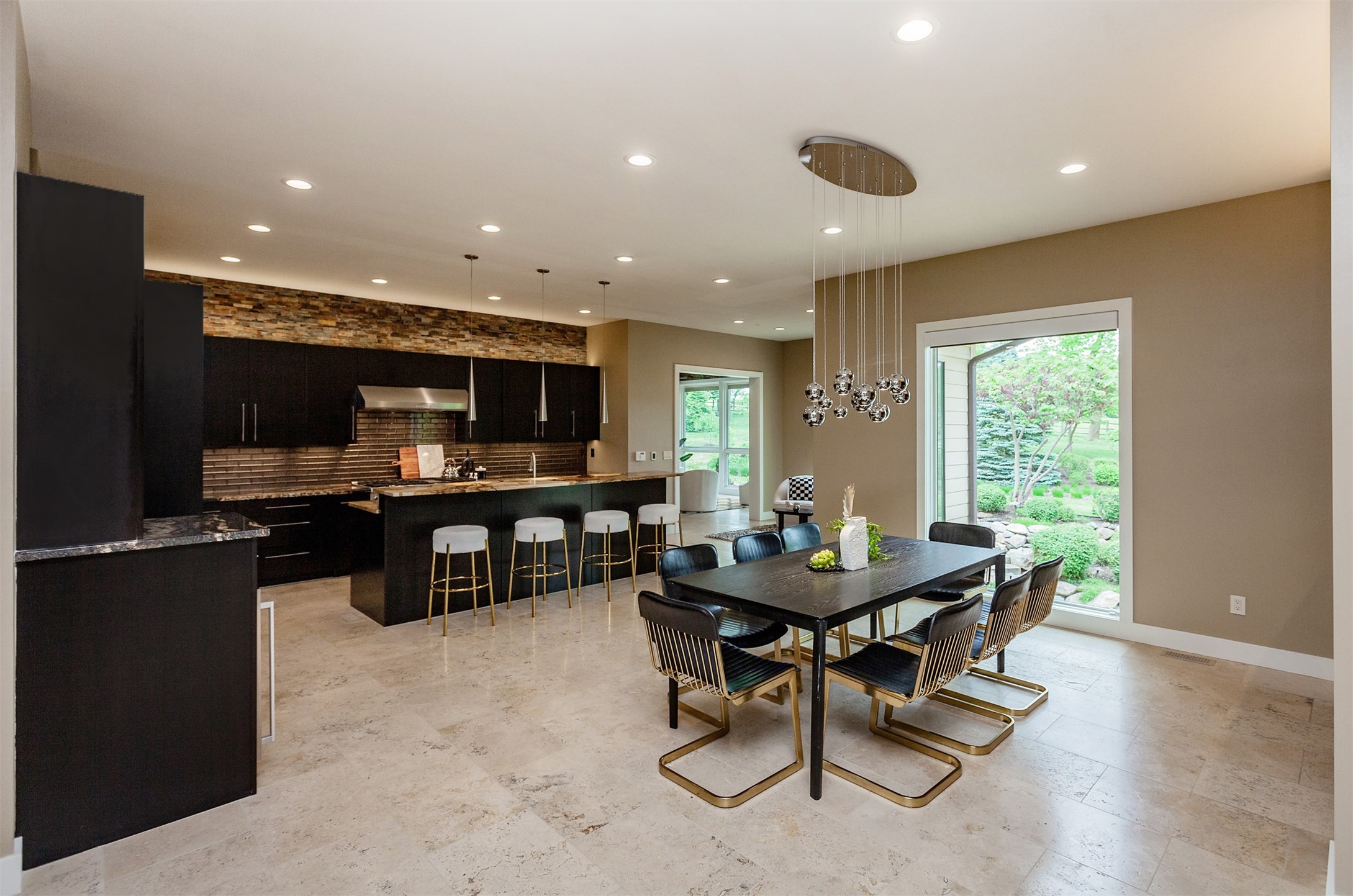 31379 Chardonnay Point, Waukee, Iowa image 10