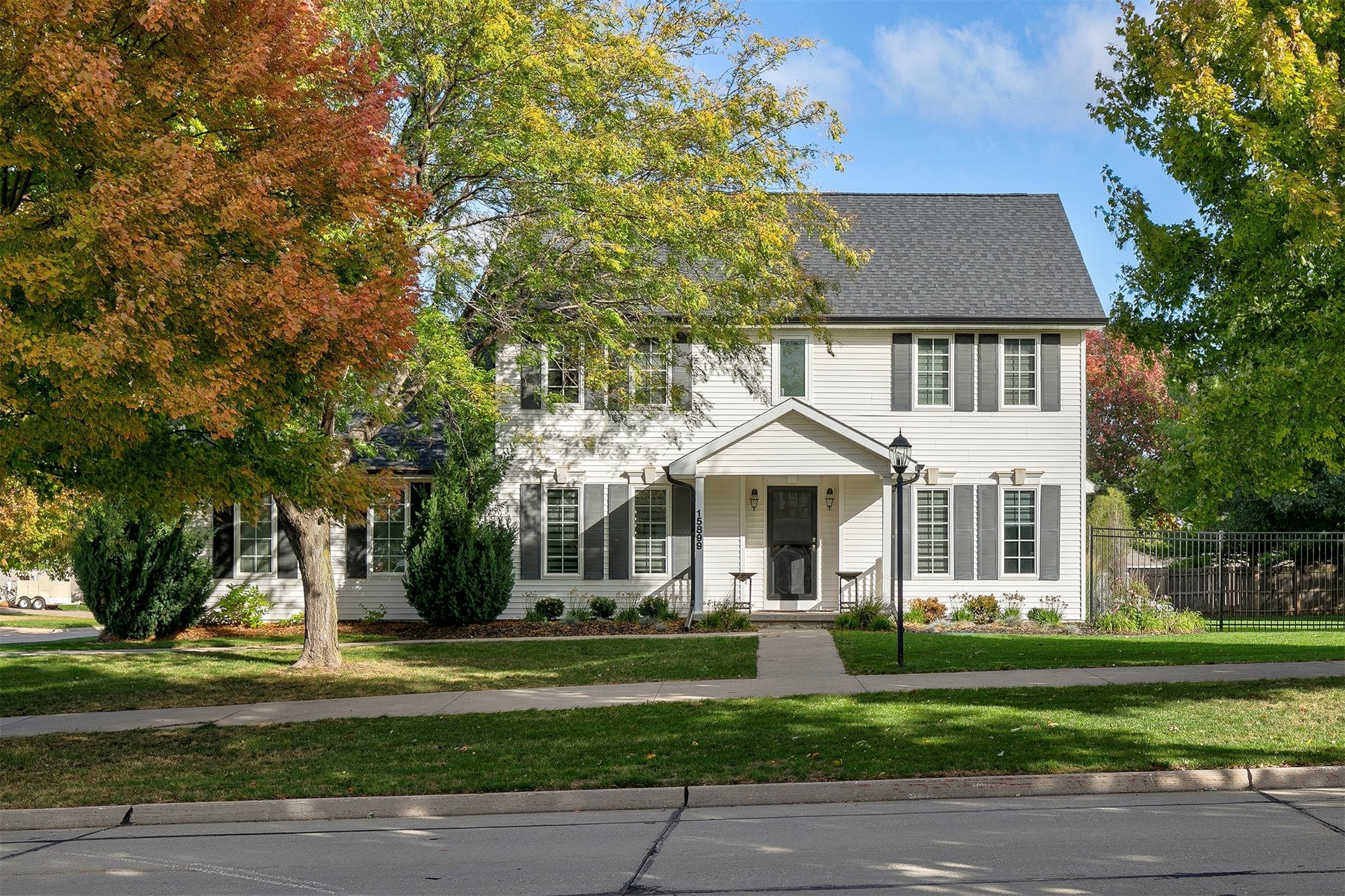 15899 Boston Parkway