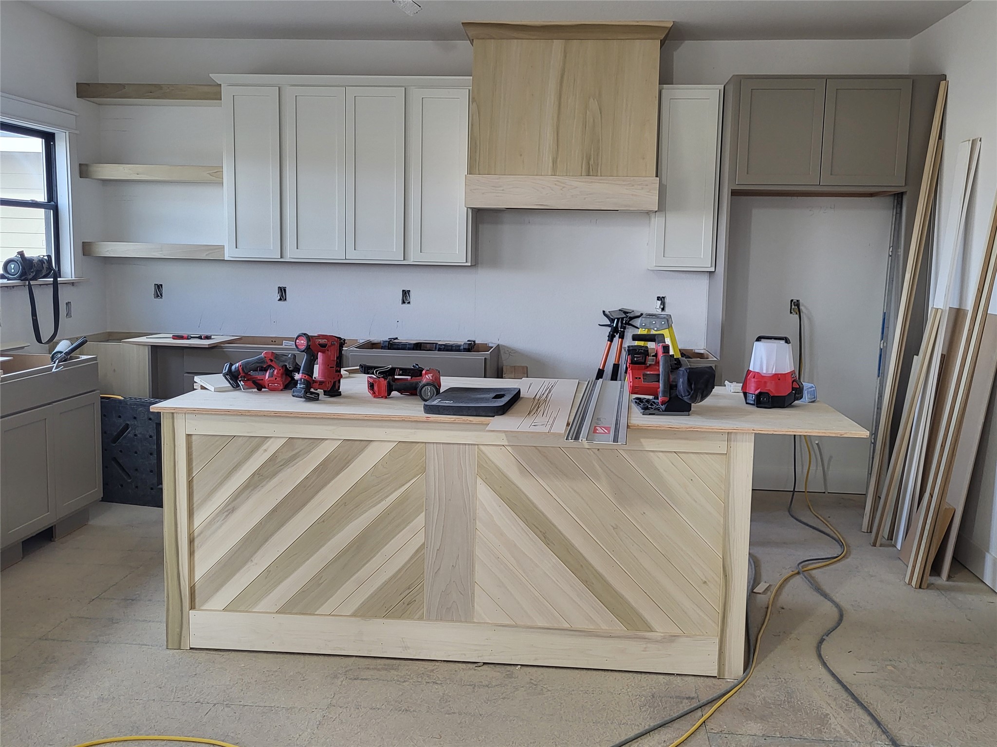 2606 NW Fairfield Drive