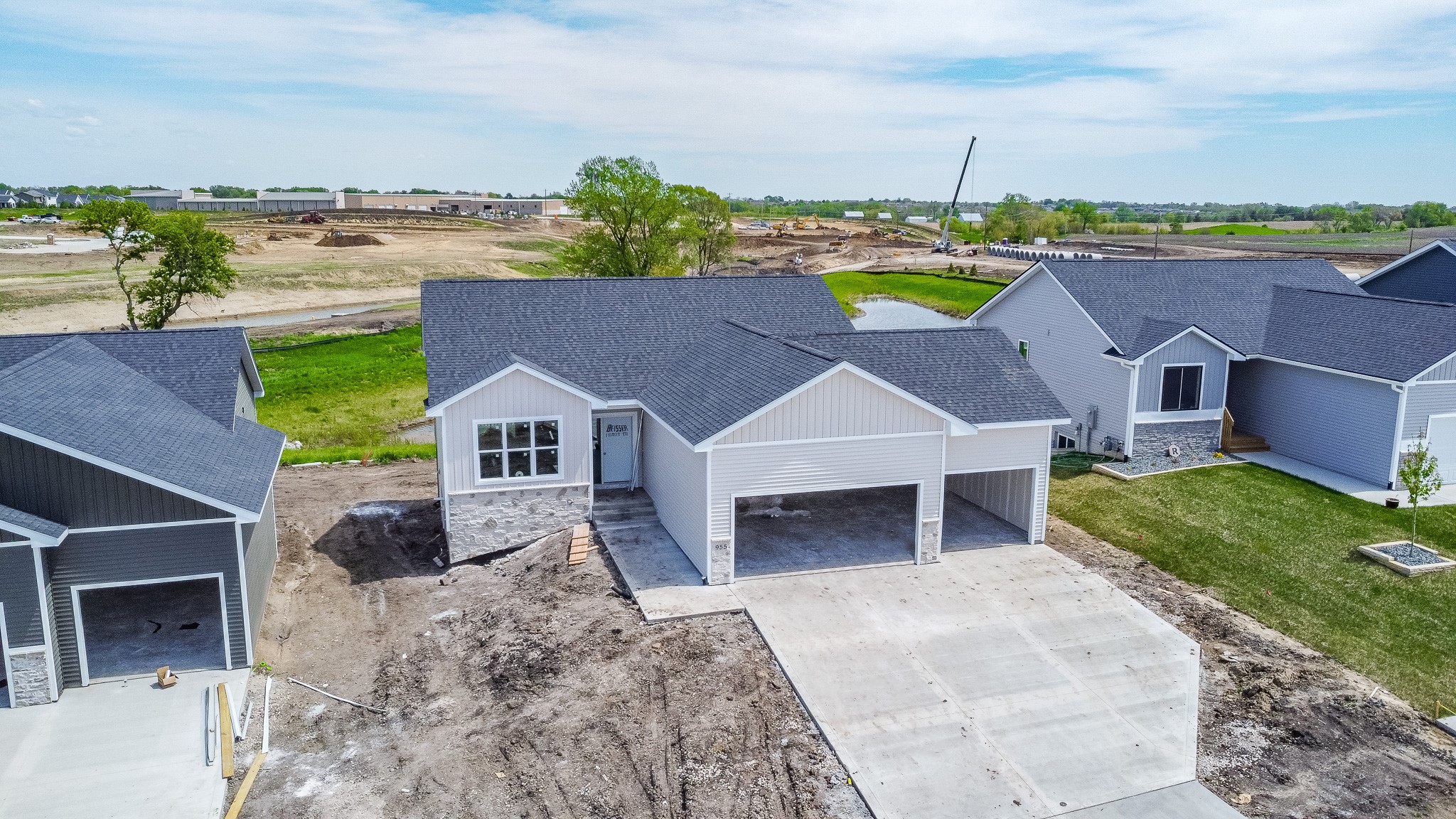 955 11th Street, Waukee, Iowa image 2