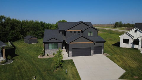 Homes For Sale - 1540 NW Bull Run Court<br/> Dallas County, Waukee, IA 50263