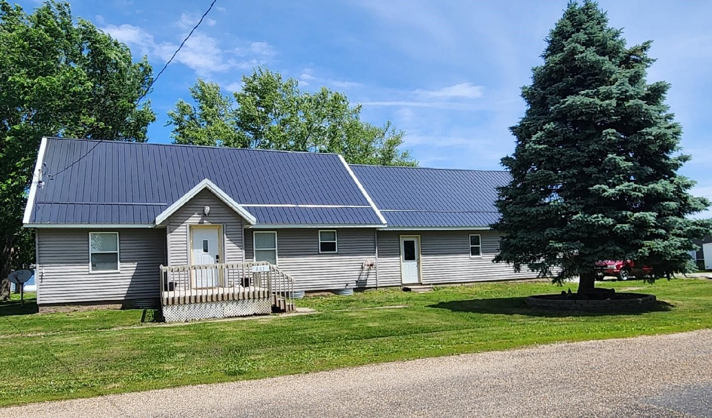 203 E South Street, Richland, Iowa image 1