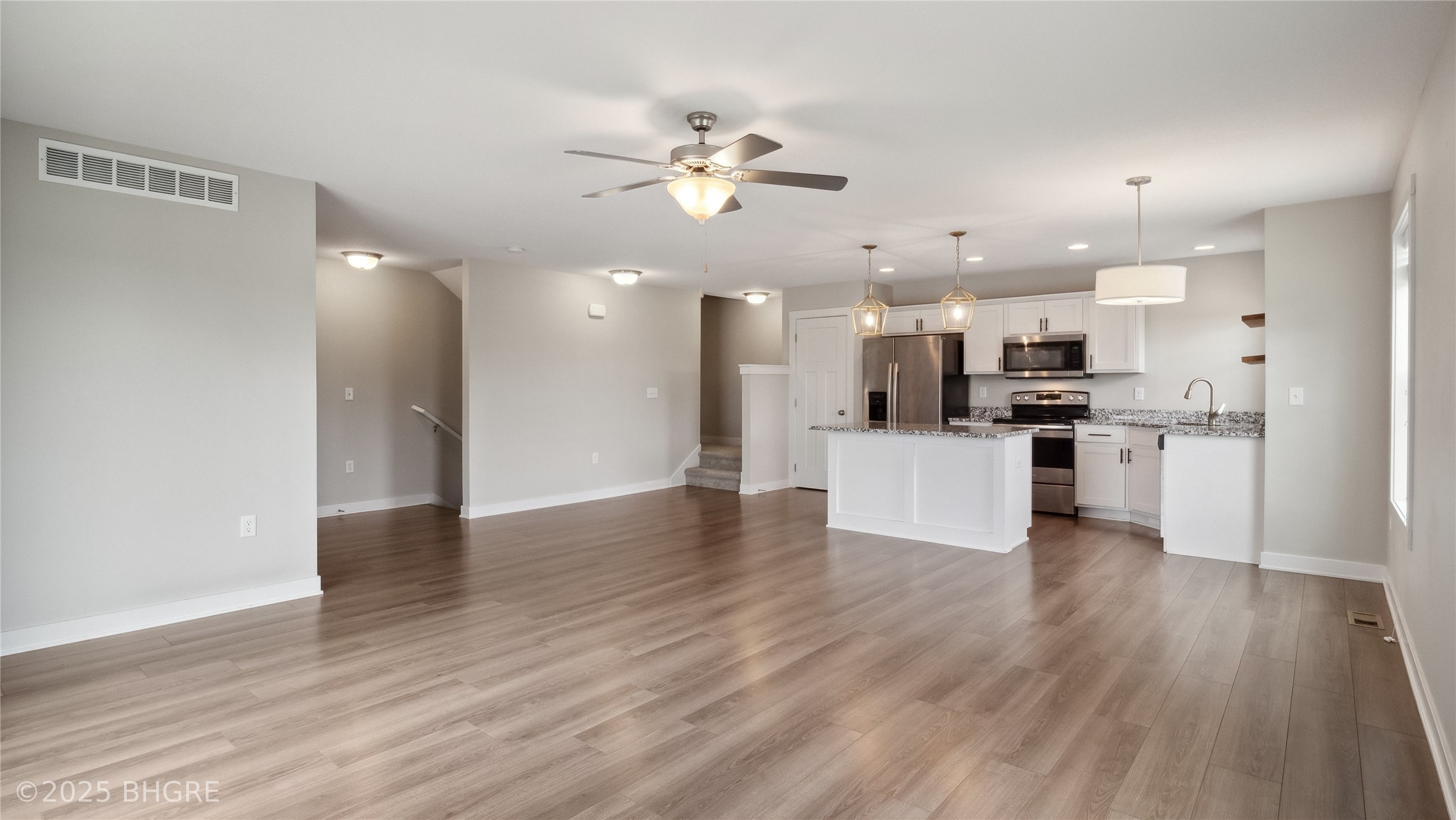 2714 NW Kate Shelley Lane, Ankeny, Iowa image 3