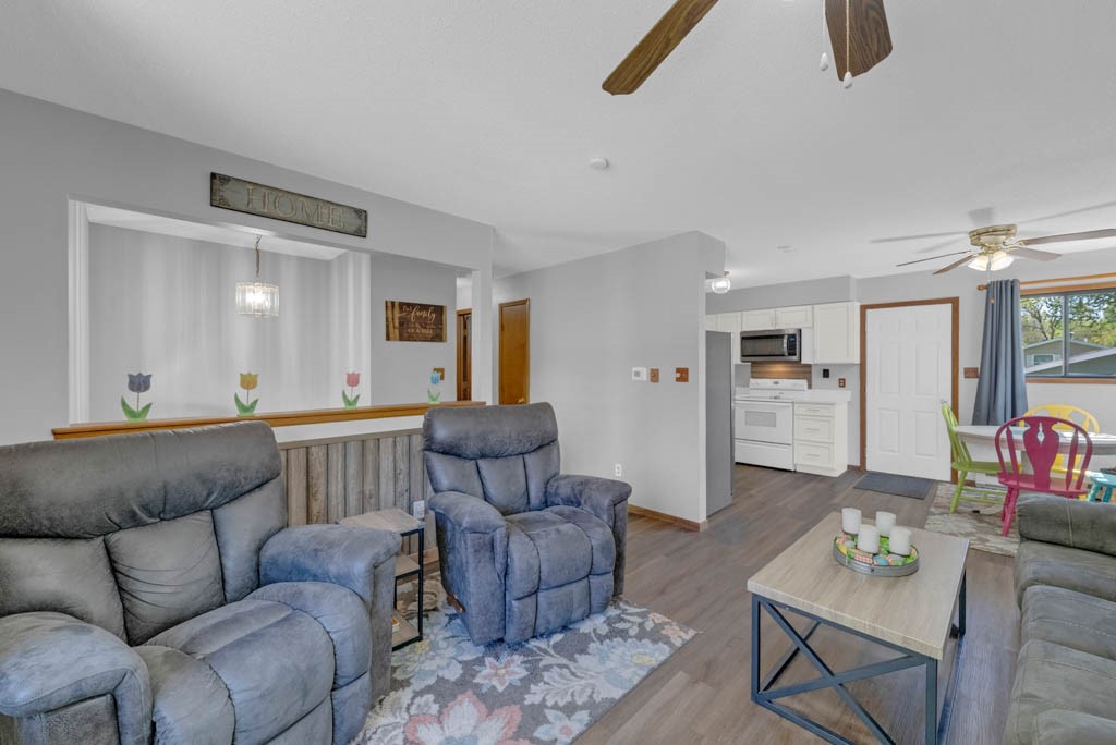 1010 7th Street, Altoona, Iowa image 4