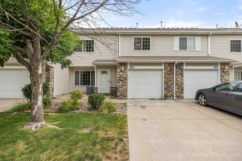 Condo For Sale - 3799 Village Run Drive #702<br/> Des Moines, IA 50317