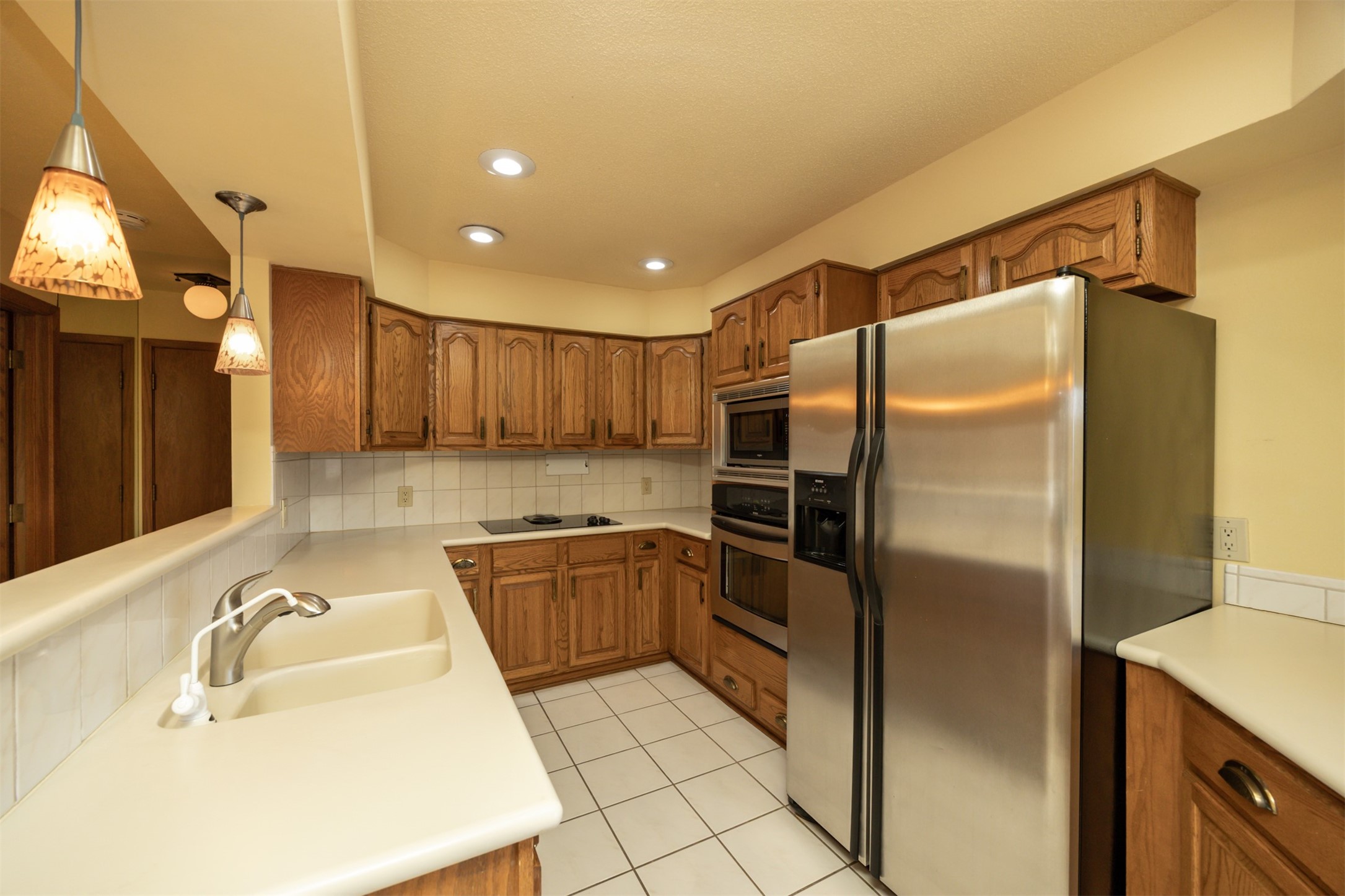 2800 Claiborne Circle, Urbandale, Iowa image 11