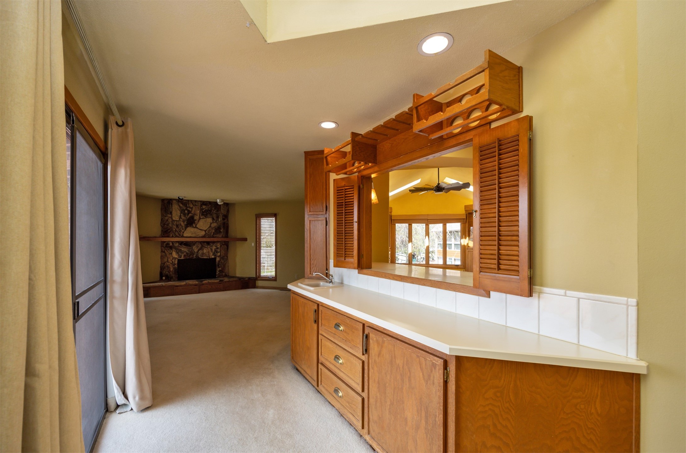 2800 Claiborne Circle, Urbandale, Iowa image 7