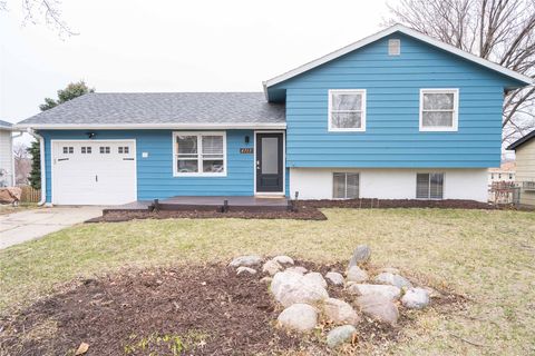 4715 Devlin Drive Norwalk IA 50211
