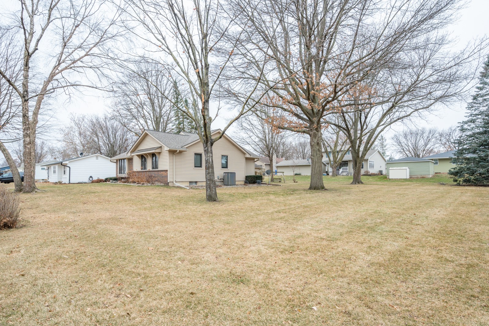 4518 71st Place, Urbandale, Iowa image 23