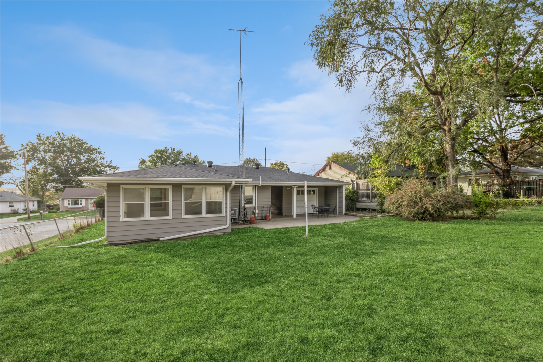 1003 64th Street, Windsor Heights, Iowa image 16