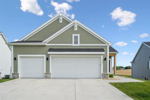 2924 Primrose Lane Pella IA 50219
